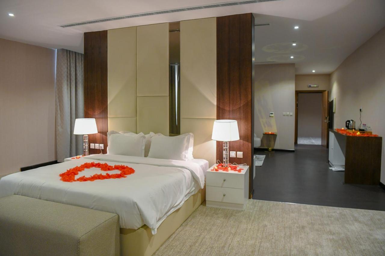 Motiara Hotel - La Valle Mall Эр-Рияд Экстерьер фото