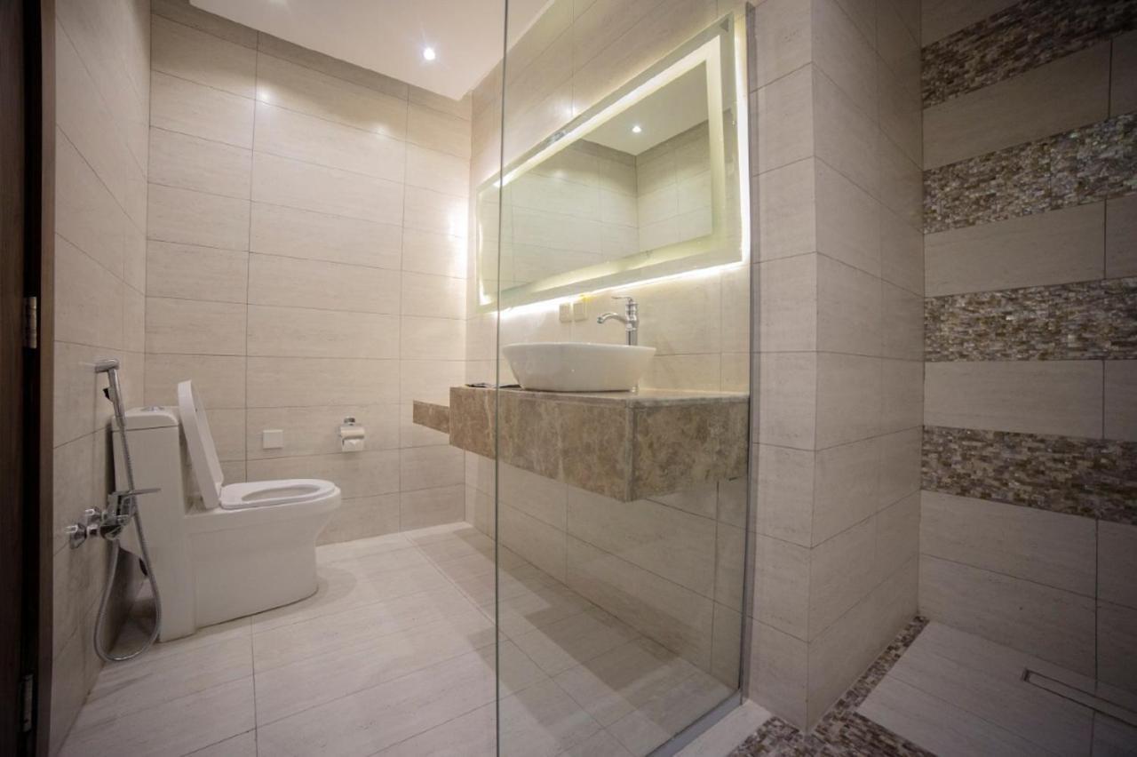 Motiara Hotel - La Valle Mall Эр-Рияд Экстерьер фото